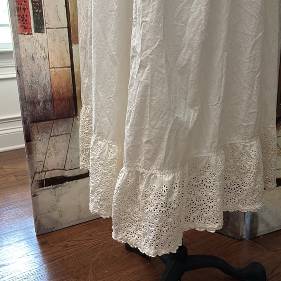 Magnolia Pearl Poplin Clementine Slip 176, True, OS - Picture 4 of 13